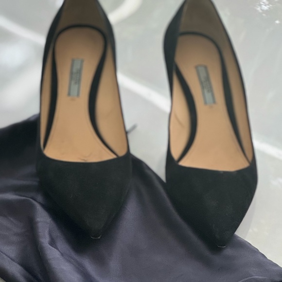 Prada pumps - Picture 3 of 5